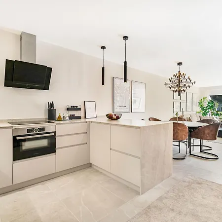 Stylish 3 Bed I Puerto Banus