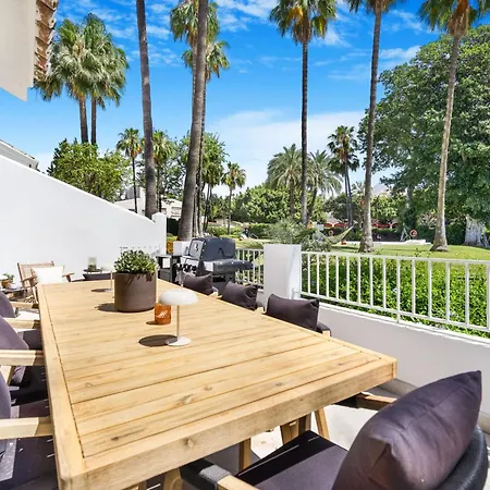 Stylish 3 Bed I Puerto Banus Apartment *